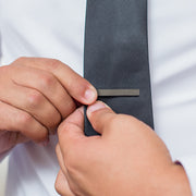 Metal Criss Cross Tie Bar